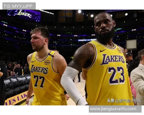 2021年1月14日湖人与雷霆精彩对决全场录像回放与精彩瞬间分析 2021年1月14日湖人与雷霆精彩对决全场录像回放与精彩瞬间分析