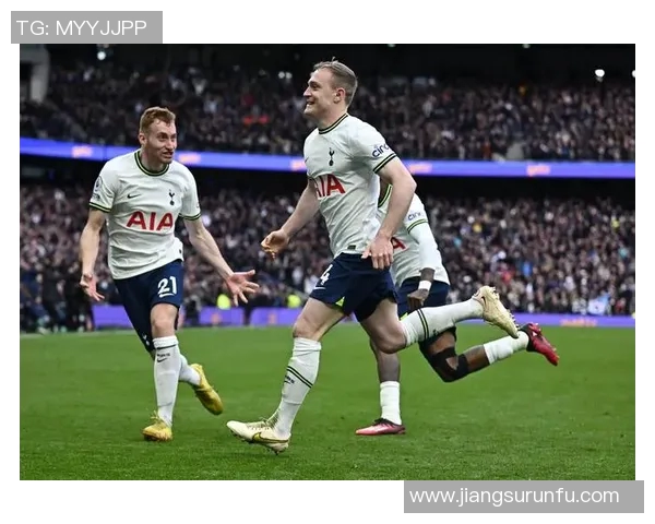 日耳曼与曼联历史交锋回顾及战绩分析探讨