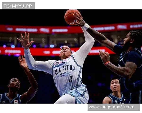 2017全明星篮球赛精彩回顾与球星表现分析